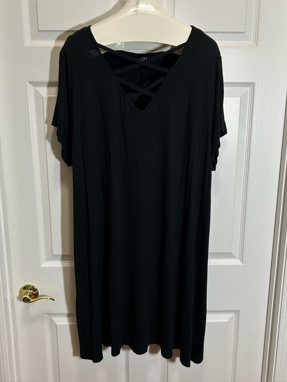 a.n.a Black Crisscross V-Neck Midi Dress